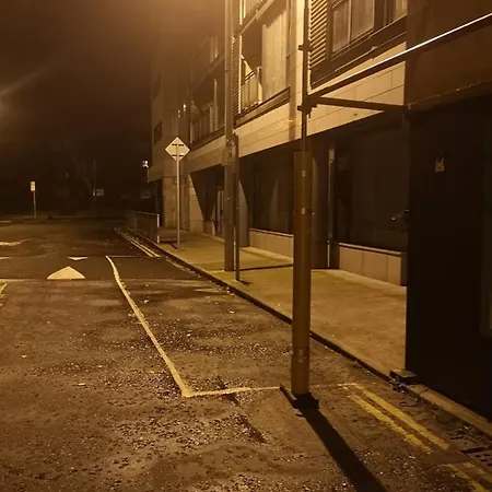 Mellowes Quay Apt * Dublin